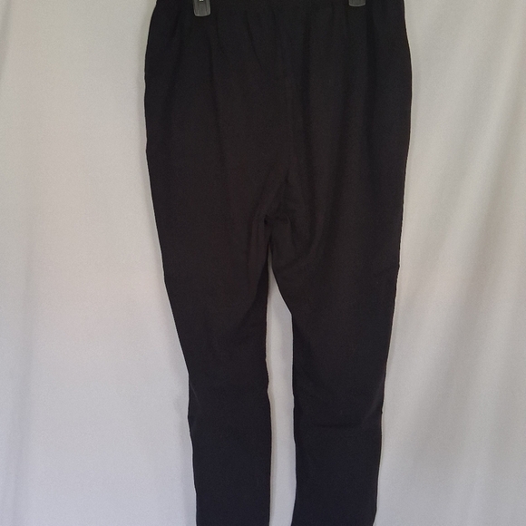 Womans Black Slacks - Picture 4 of 6